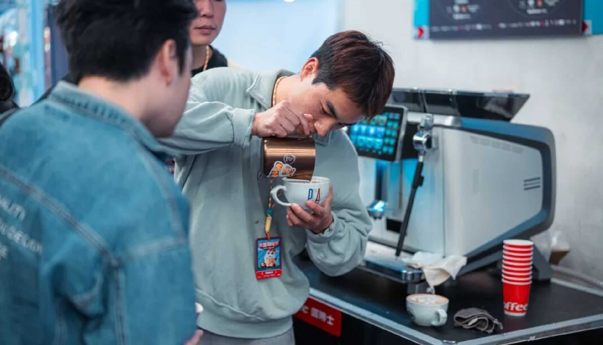 闪现南宁丨qm球盟会·(中国)球盟会助阵PCA分站赛&东盟咖啡节